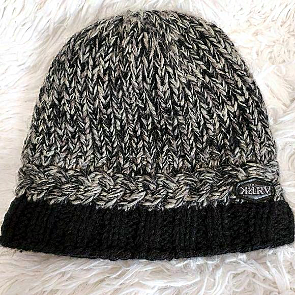 Accessories - Knit winter hat